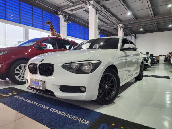 BMW 116i 2015 - Image 2