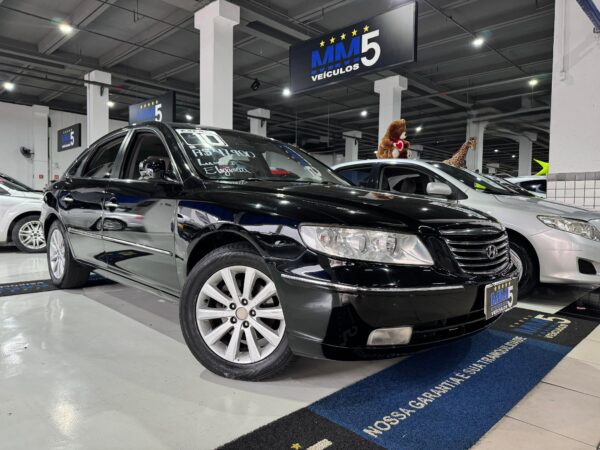 AZERA 2010 - Image 2