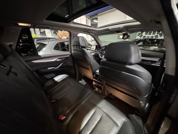 BMW 5X XDRIVE 30D 2016 - Image 17
