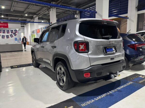 RENEGADE 1.8 2020 - Imagem 5