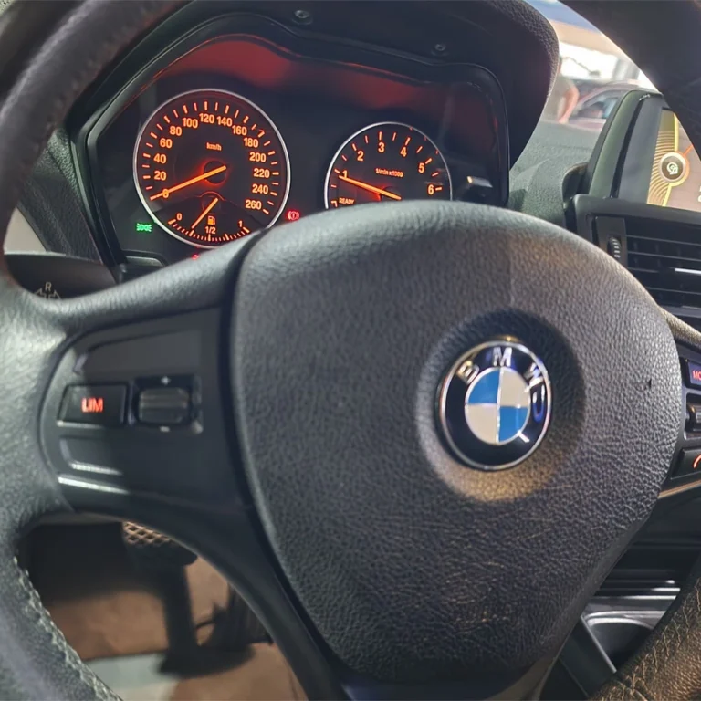 BMW 116I ANO 14-15 flex_0003_WhatsApp Image 2025-09-23 at 17.53.51