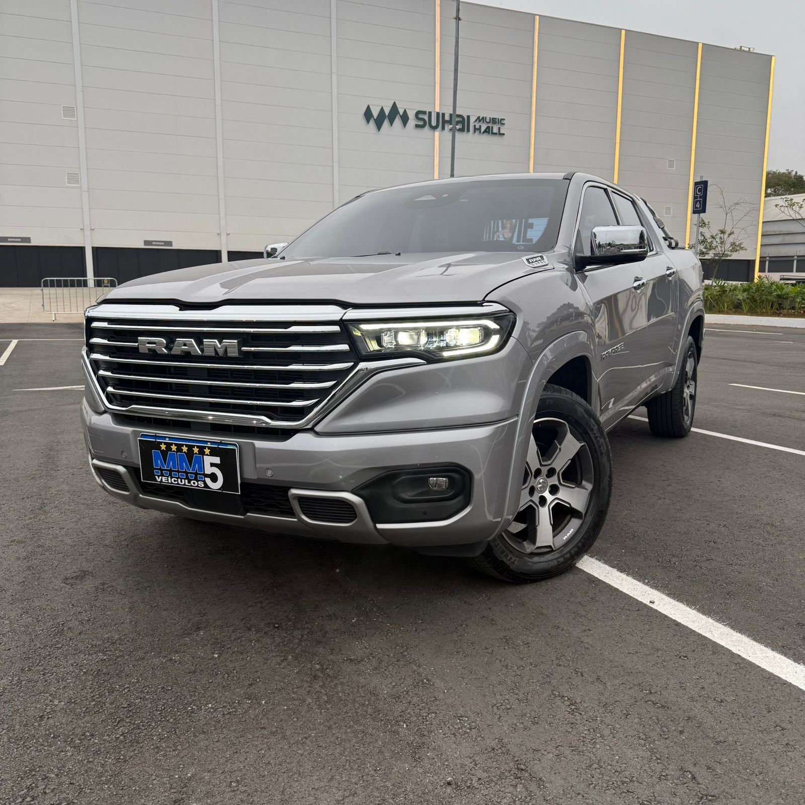 WhatsApp Image 2025-10-15 at 17.47.03 (1)