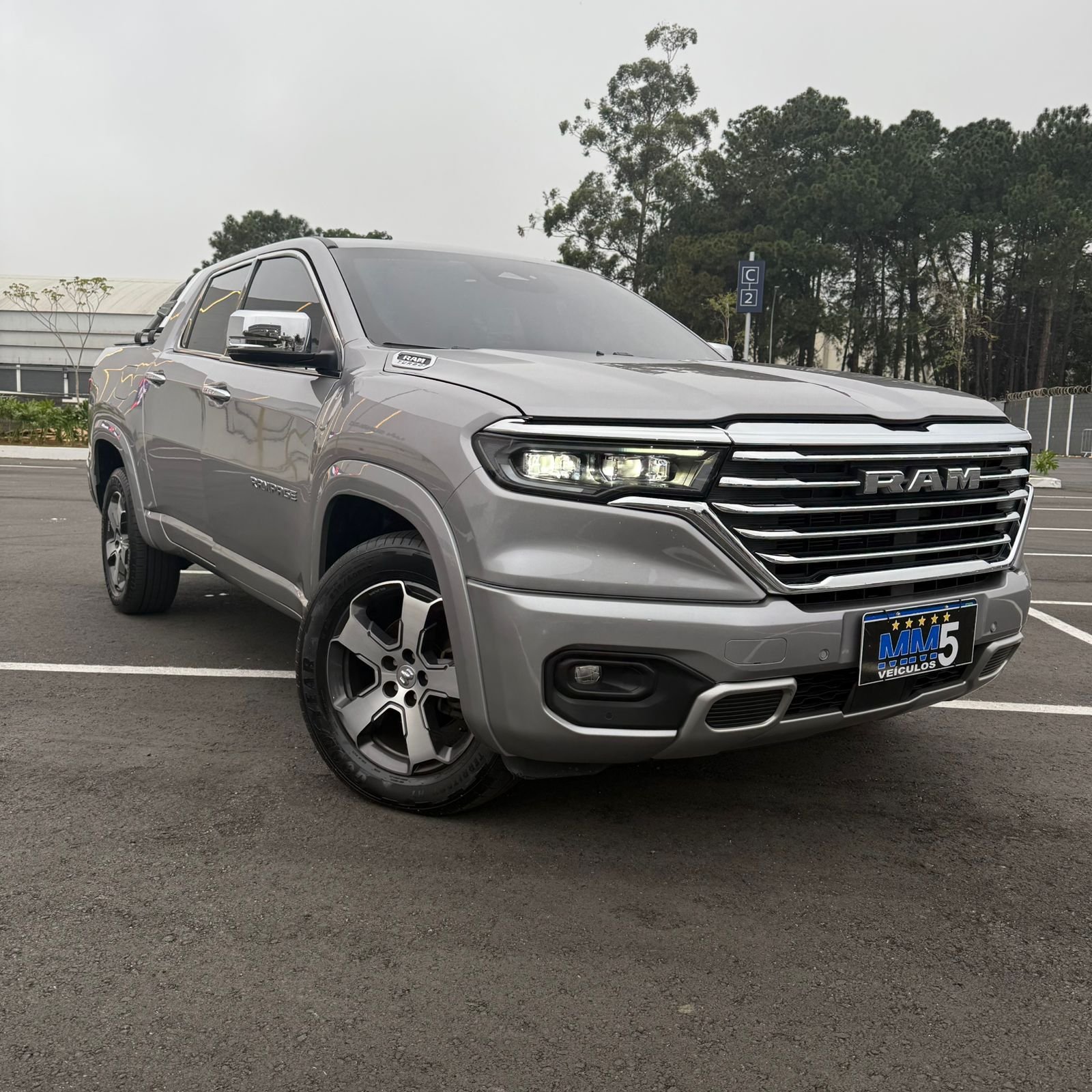 WhatsApp Image 2025-10-15 at 17.47.03 (2)