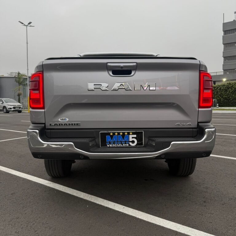 WhatsApp Image 2025-10-15 at 17.47.03 (3)