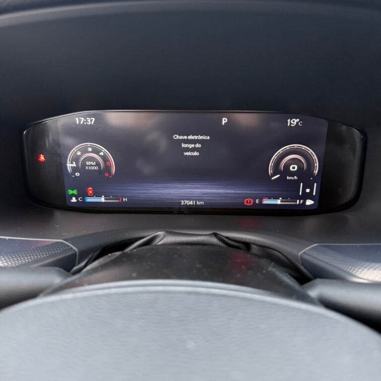 WhatsApp Image 2025-10-15 at 17.47.06