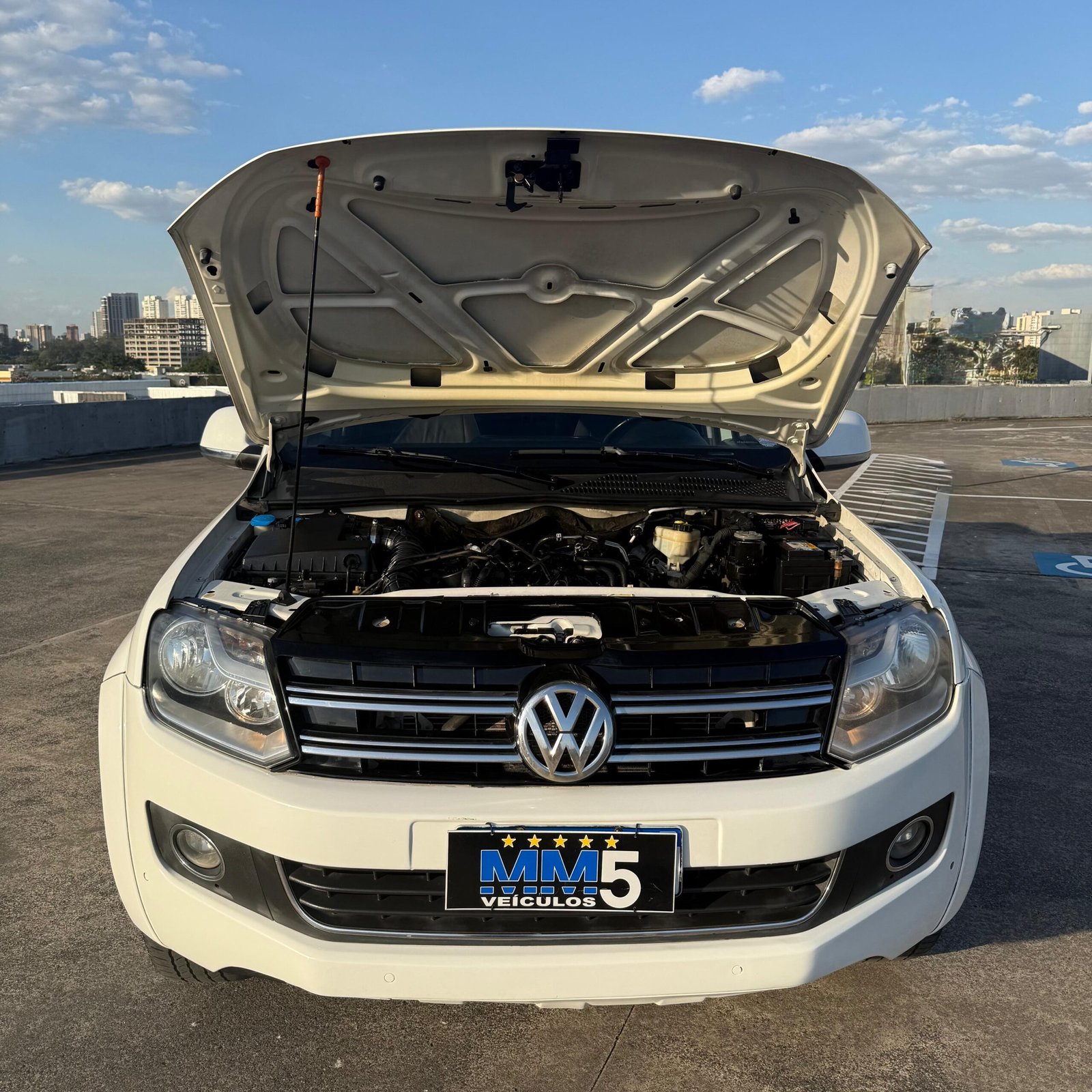 WhatsApp Image 2025-10-25 at 17.33.33 (1)