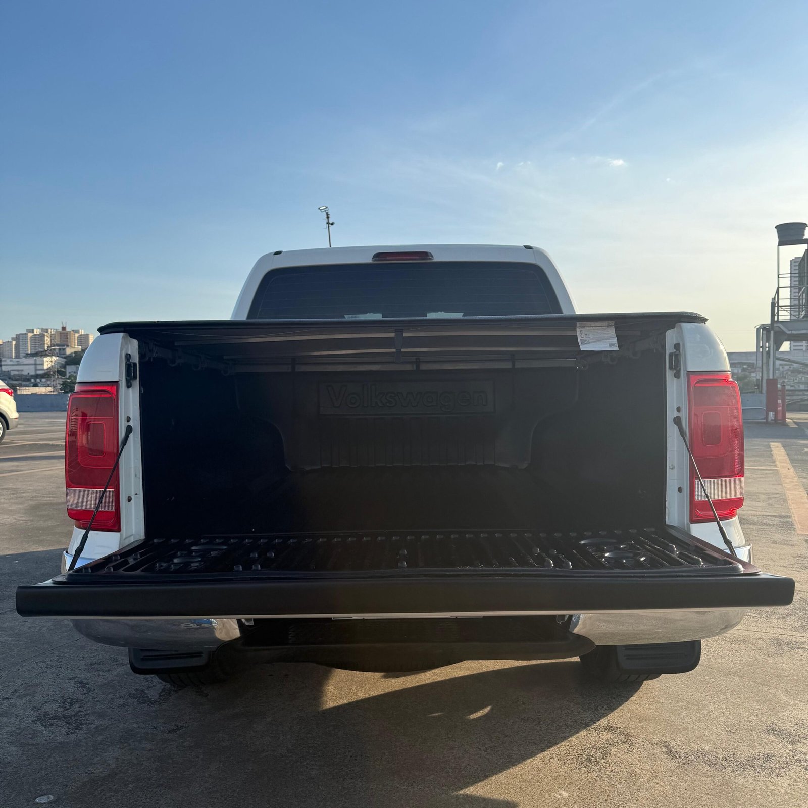 WhatsApp Image 2025-10-25 at 17.33.34 (1)