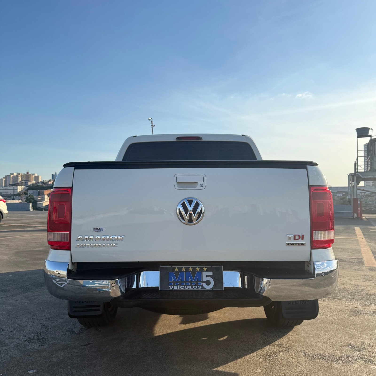 WhatsApp Image 2025-10-25 at 17.33.34