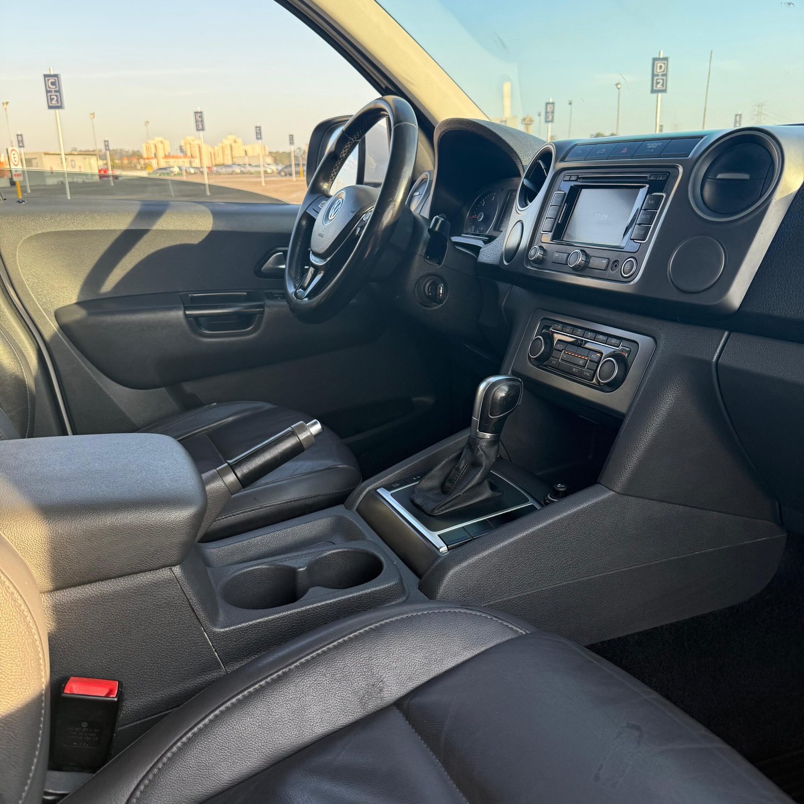 WhatsApp Image 2025-10-25 at 17.33.35