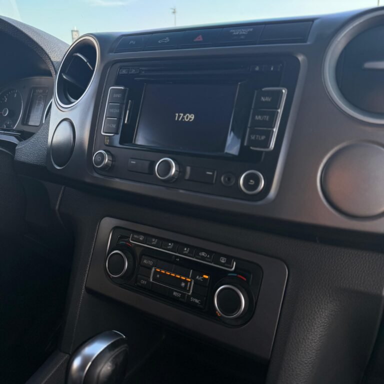 WhatsApp Image 2025-10-25 at 17.33.36