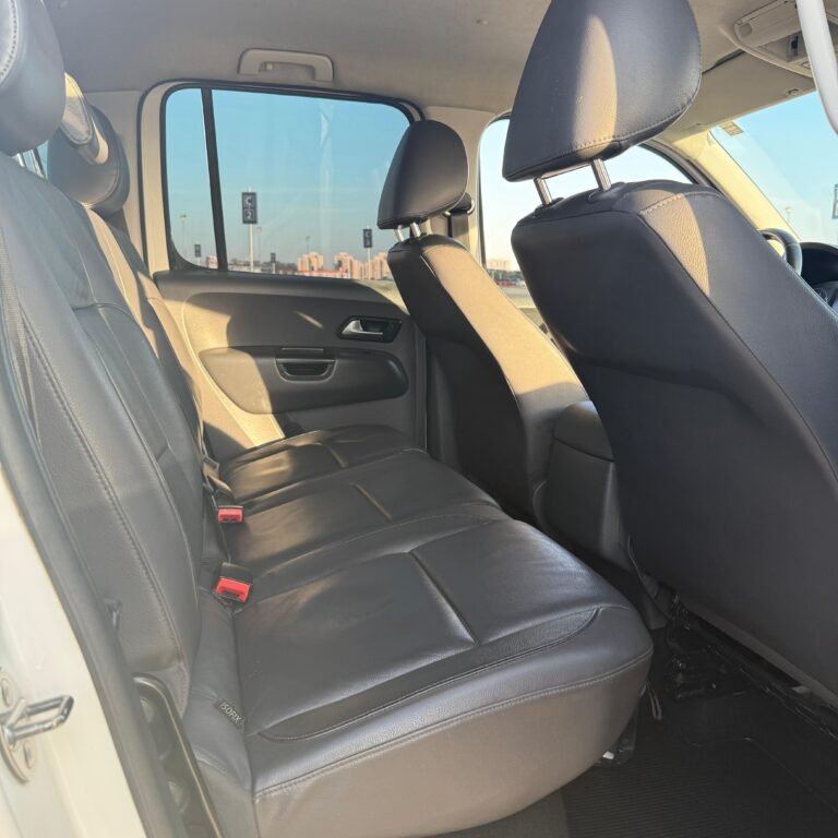 WhatsApp Image 2025-10-25 at 17.33.37