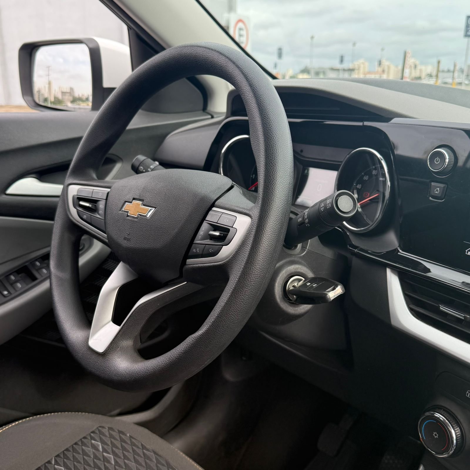 WhatsApp Image 2025-11-14 at 16.22.26 (1)