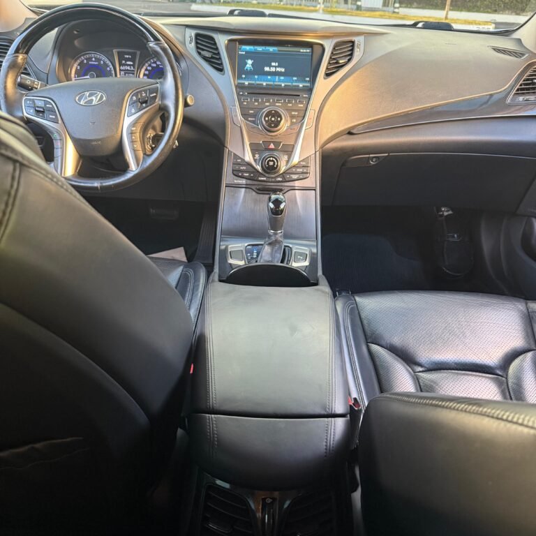 WhatsApp Image 2025-11-25 at 18.17.00