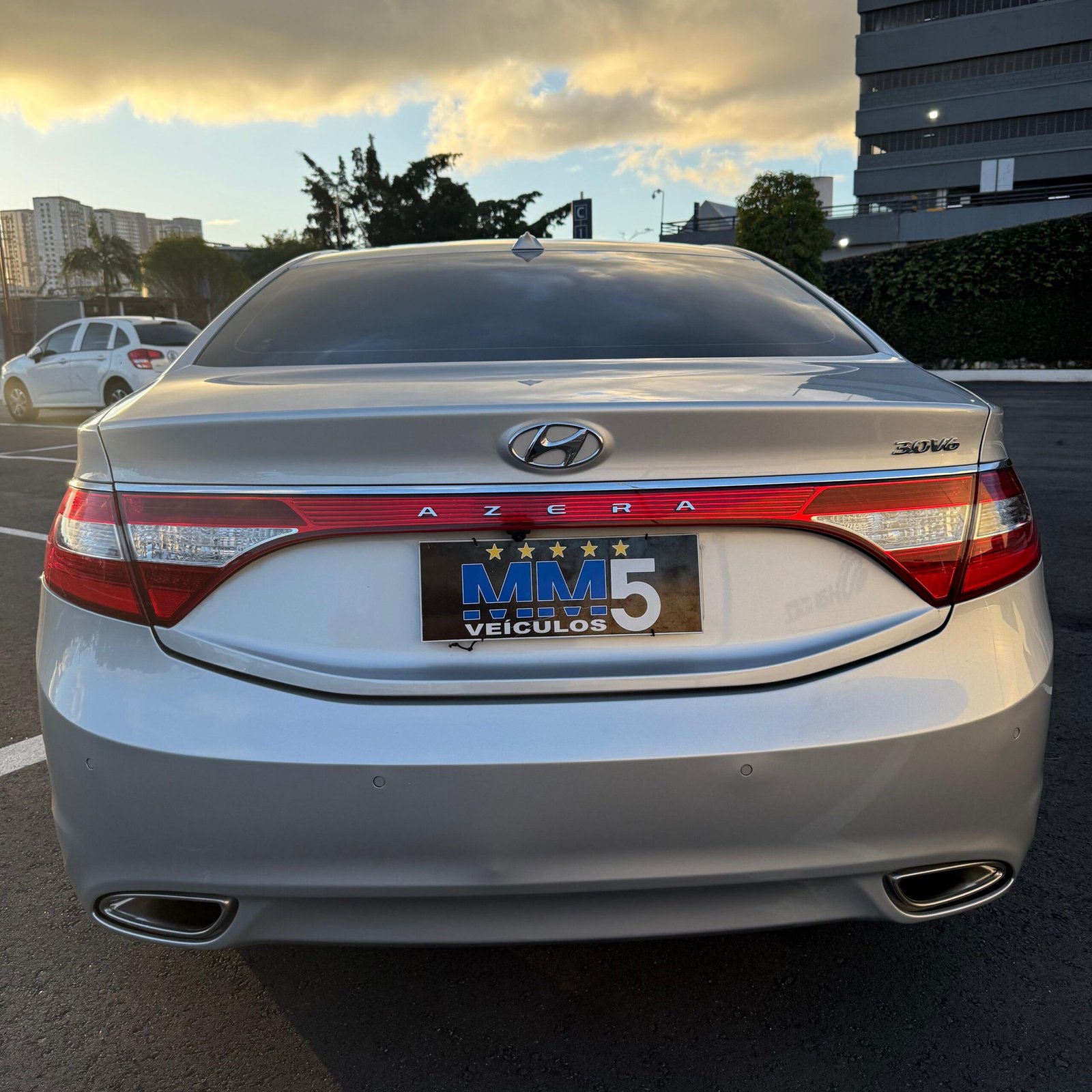 WhatsApp Image 2025-11-25 at 18.17.01