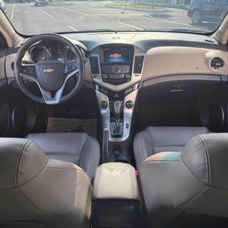 WhatsApp Image 2025-11-28 at 16.45.36