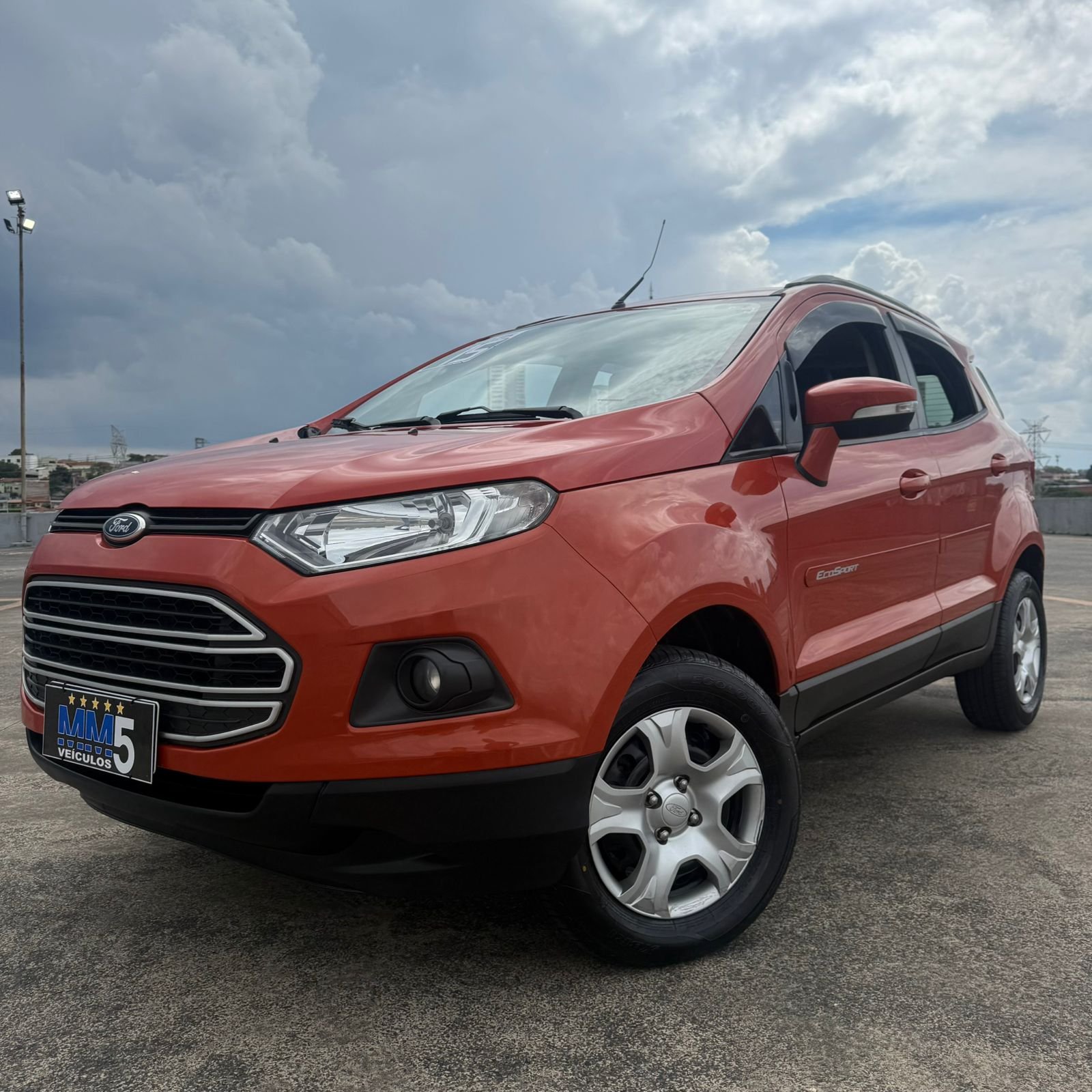 WhatsApp Image 2025-12-02 at 14.11.50 (1)