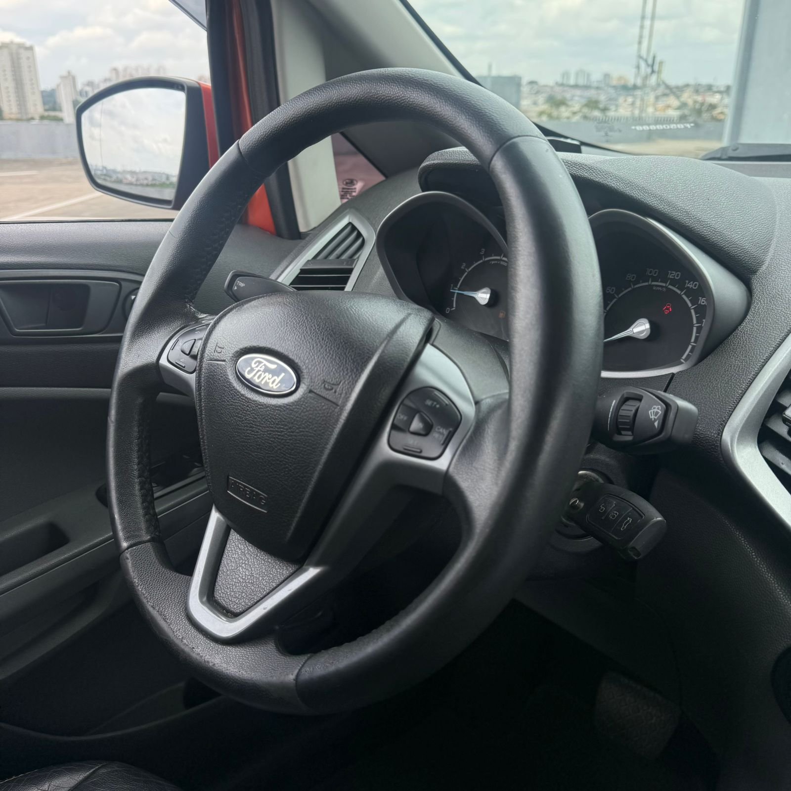 WhatsApp Image 2025-12-02 at 14.11.53