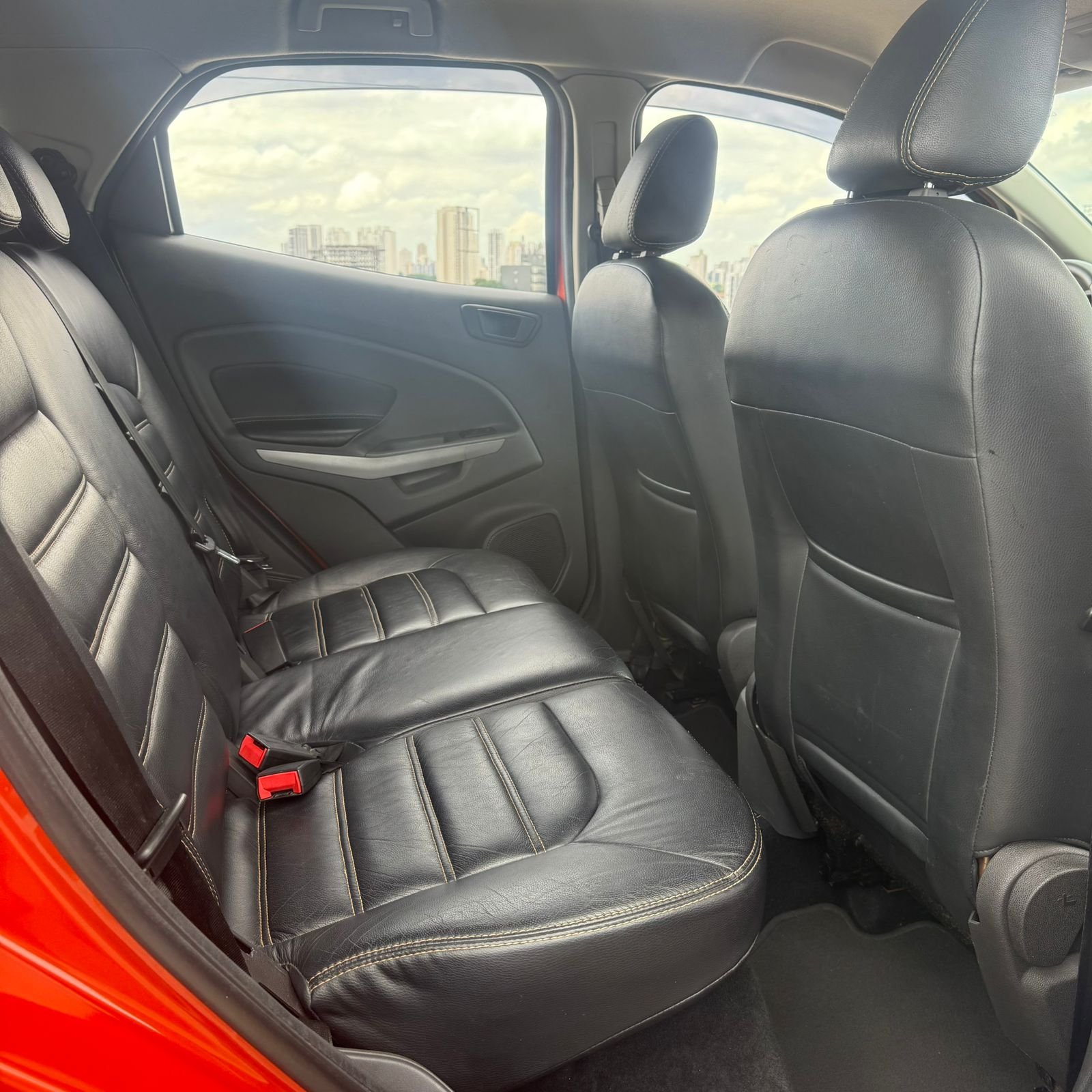 WhatsApp Image 2025-12-02 at 14.11.54