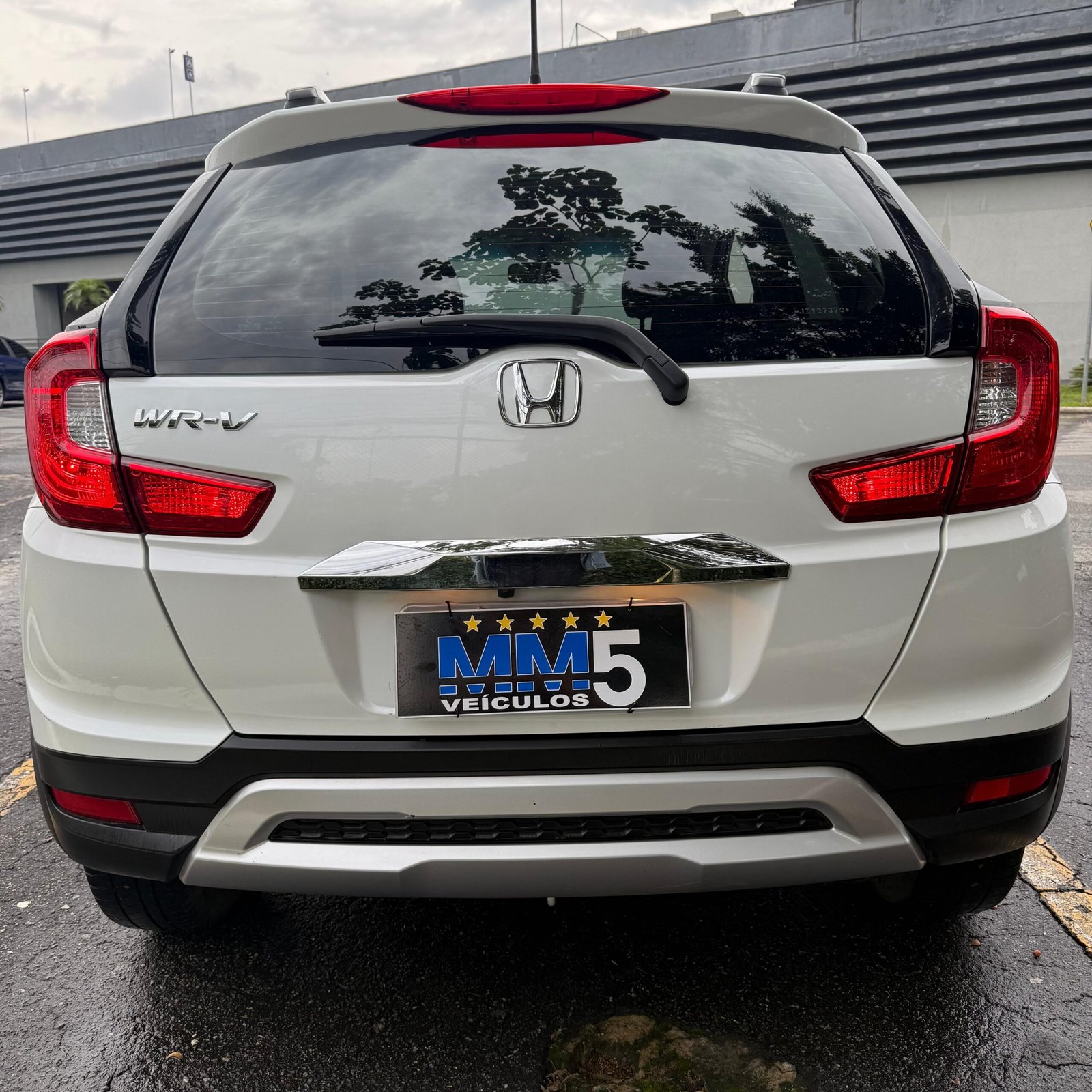 WhatsApp Image 2025-12-13 at 17.01.39 (2)