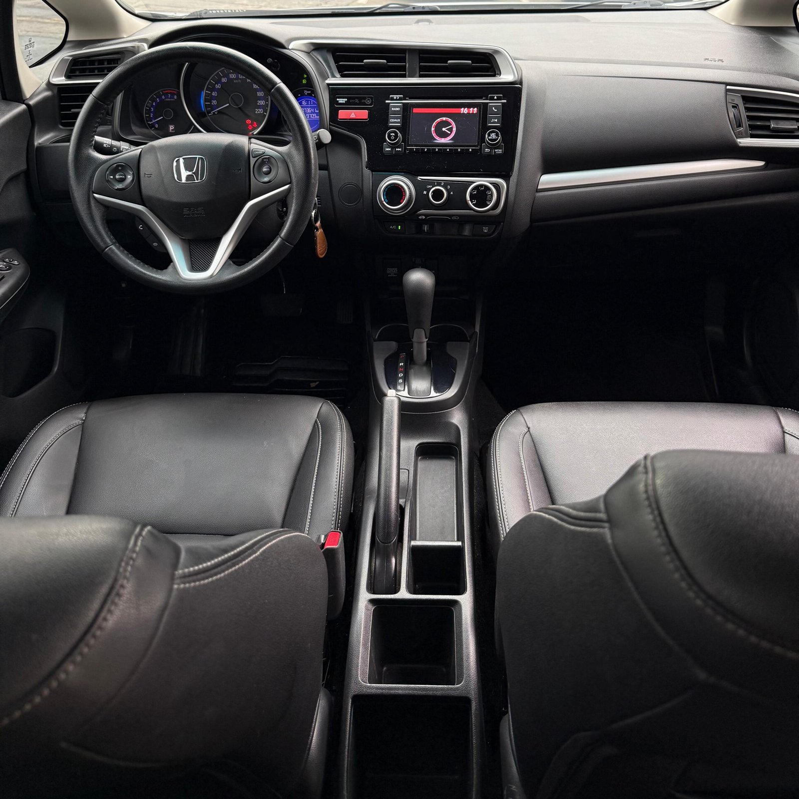 WhatsApp Image 2025-12-13 at 17.01.39 (5)