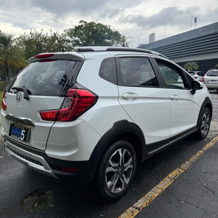 WhatsApp Image 2025-12-13 at 17.01.39