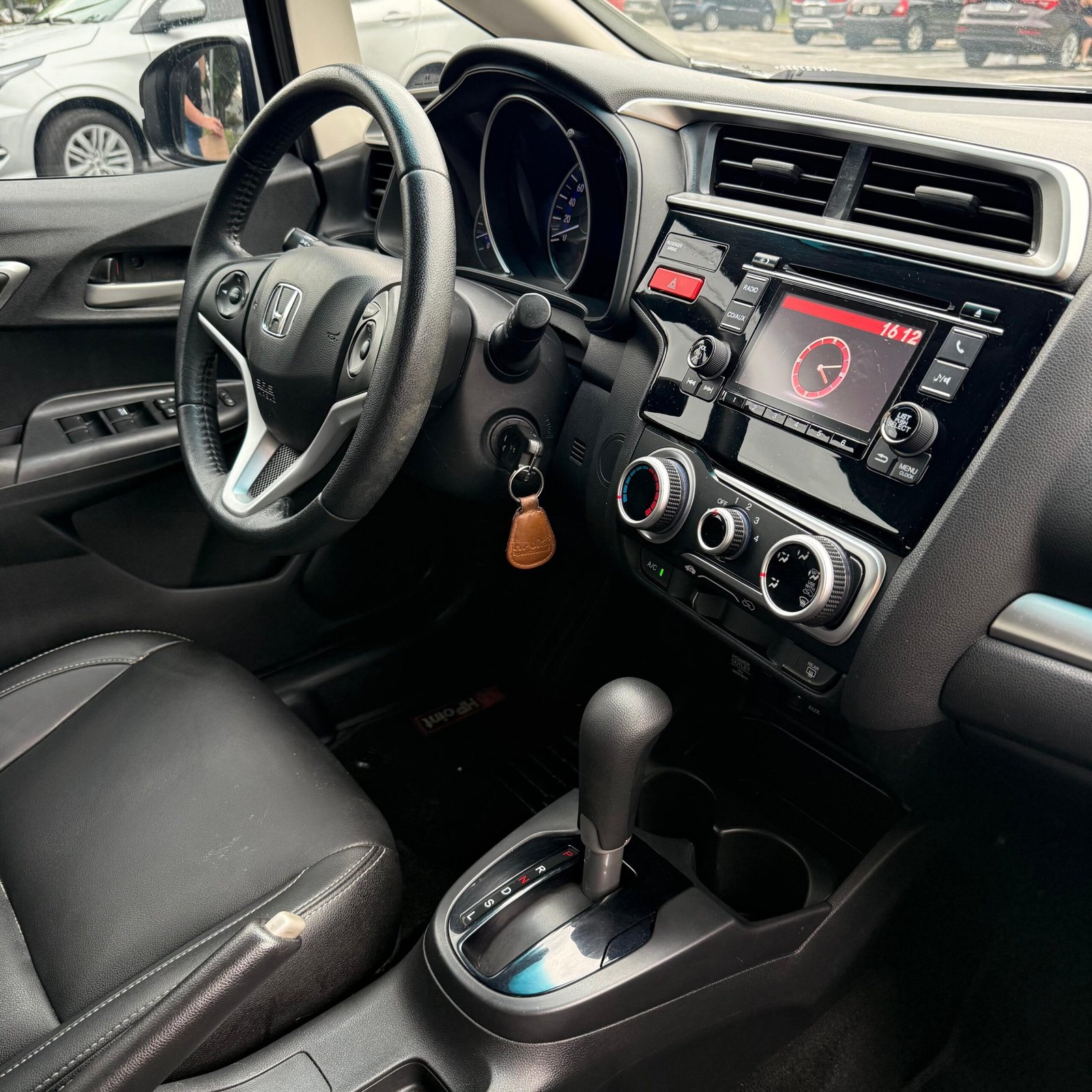 WhatsApp Image 2025-12-13 at 17.01.39 (8)