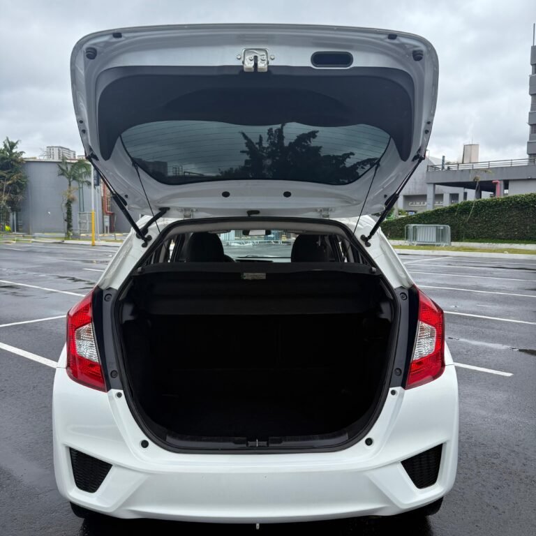 WhatsApp Image 2025-12-17 at 11.17.16 (5)