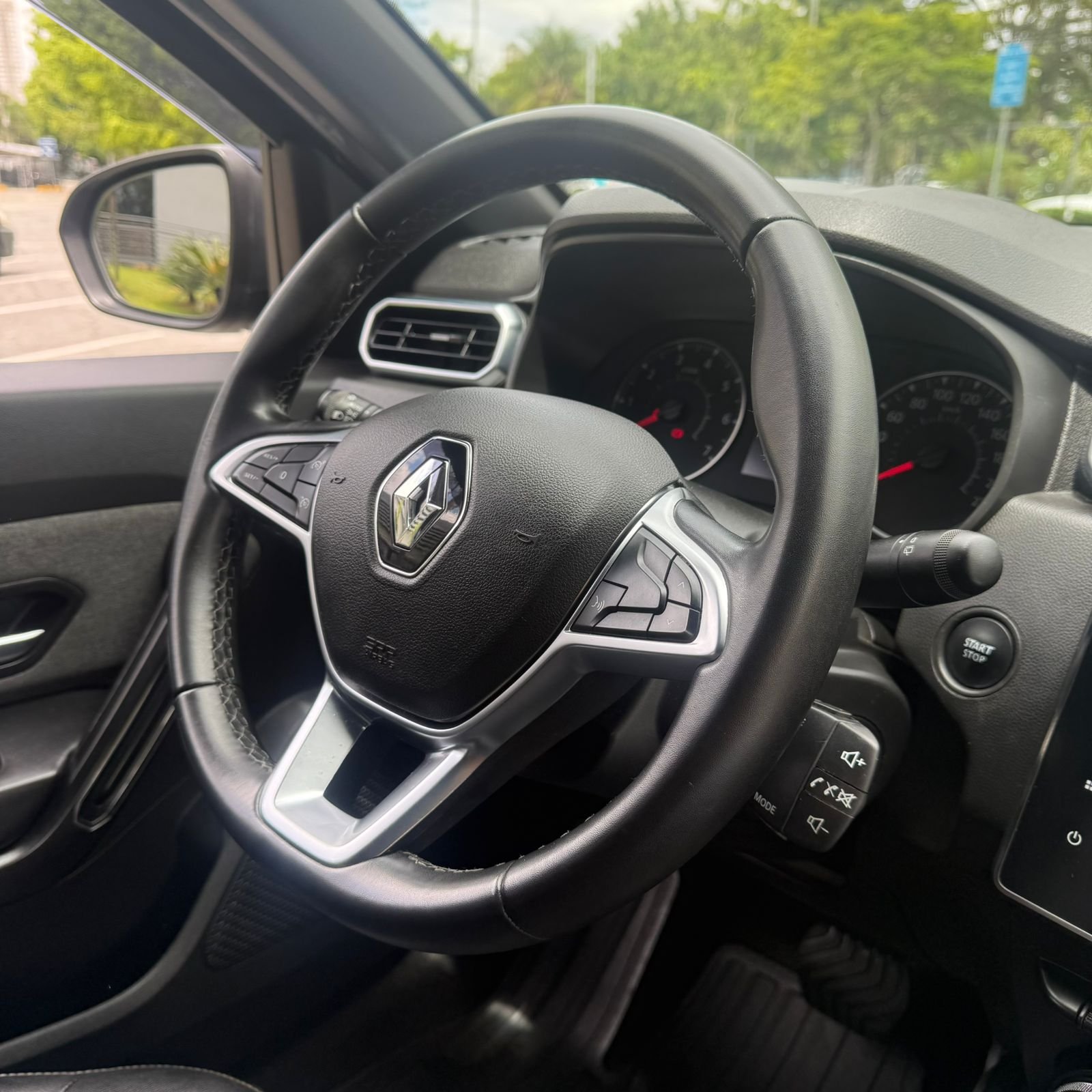 WhatsApp Image 2026-01-06 at 10.46.55 (1)