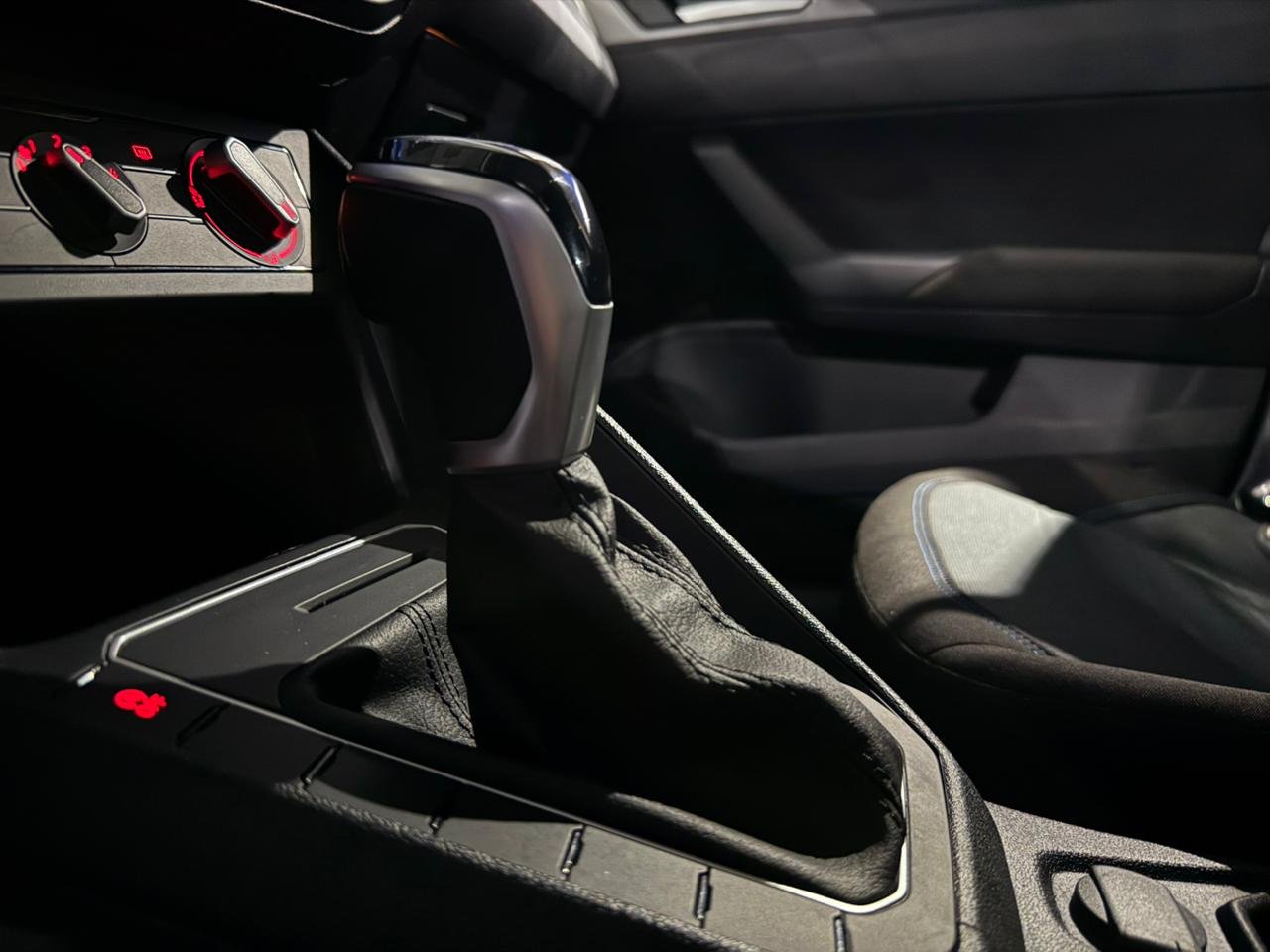 WhatsApp Image 2026-04-18 at 16.02.03 (1)