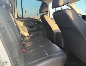 WhatsApp Image 2025-10-25 at 17.33.37